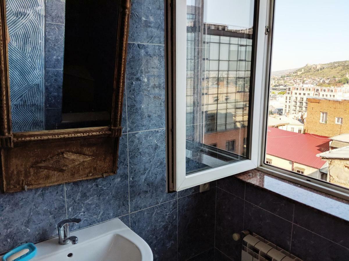 Diwan Vandrarhem Tbilisi Exteriör bild